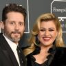 Who is Kelly Clarkson Dating?
