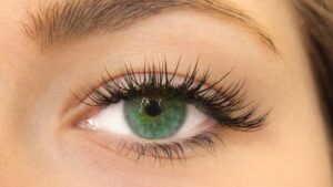 Elevate Your Look with Colored Lashes: A Comprehensive Guide