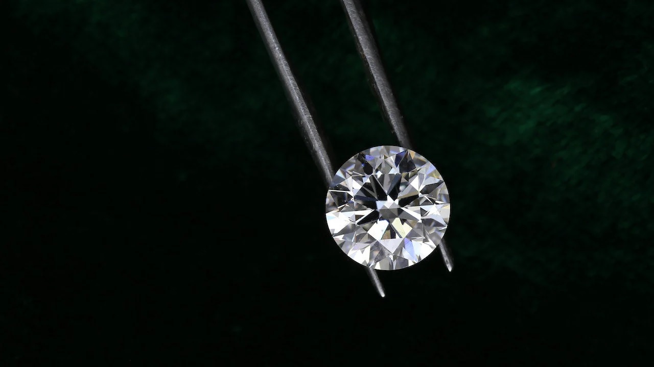 How Does Rare Carat Price Their 4 Carat Lab-Grown Diamonds?